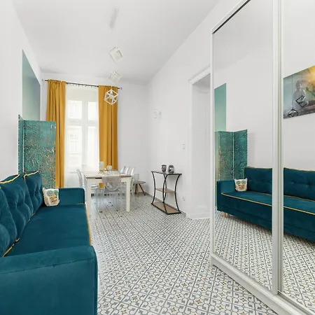 Nowoczesne I Stylowe Apartamenty W Centrum Bytomia Blisko Rynku By Noclegi Renters Exterior photo