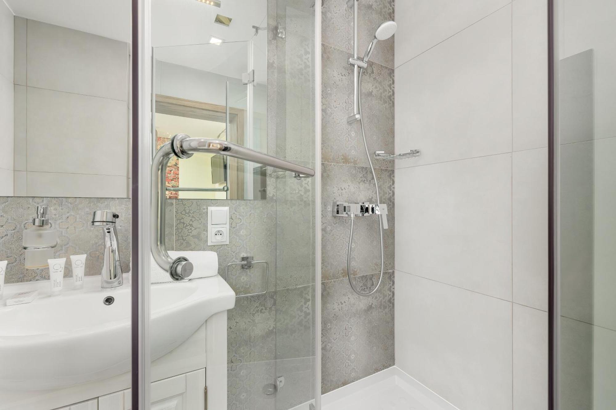 Nowoczesne I Stylowe W Centrum Bytomia Blisko Rynku By Renters Apartment